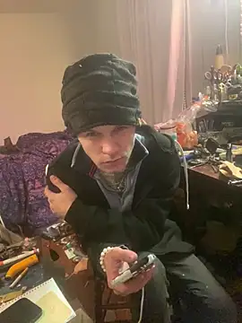 XanderOzzz online show from December 5, 10:13 am