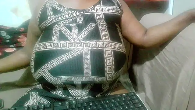 bustydivaxx21 online show from September 23, 11:13 am