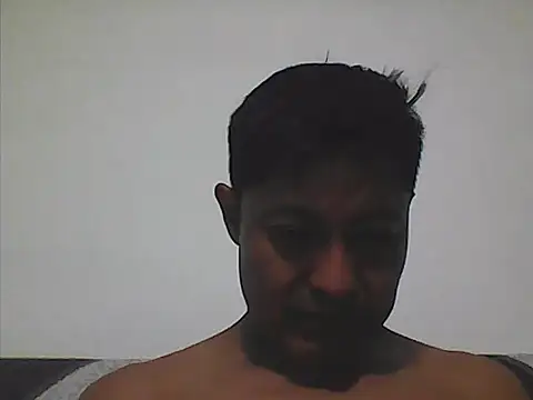 Snapshot of XaviGomez-87 chatting on September 29, 4:06 am XaviGomez-87 online show from September 29, 4:06 am