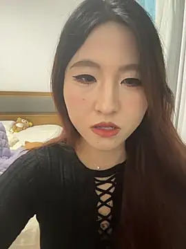 Snapshot of ououlovelove chatting on February 19, 2:13 pm ououlovelove online show from February 19, 2:13 pm