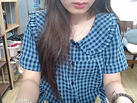 Lamoon 2k online show from June 1, 1:35 pm