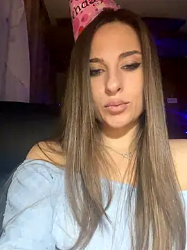 Snapshot of _shadylady_ chatting on September 9, 4:50 pm  shadylady  online show from September 9, 4:50 pm