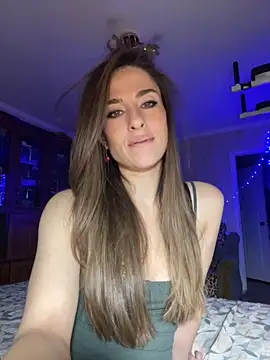 Snapshot of _shadylady_ chatting on September 27, 6:24 pm  shadylady  online show from September 27, 6:24 pm