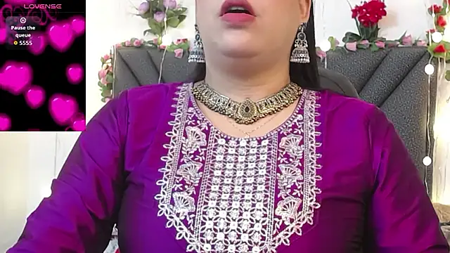 IndraKaur  online show from February 12, 12:33 pm