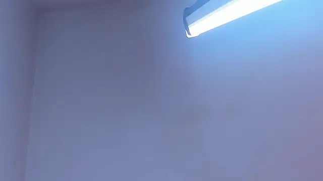 crystaldarliing online show from November 29, 11:19 pm