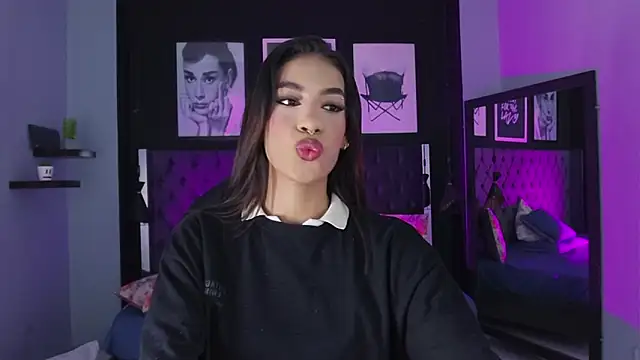 kitty collins  online show from February 11, 11:59 am