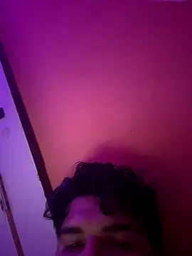 Snapshot of saumon3022 chatting on September 20, 4:02 am saumon3022 online show from September 20, 4:02 am