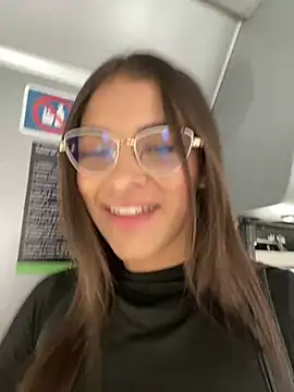 Hannacooper3 online show from November 13, 6:29 pm