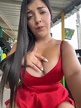 Isaa-Sweet online show from July 4, 3:18 pm
