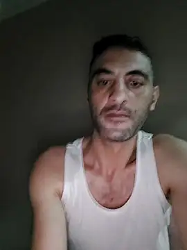 Snapshot of Mahdidido45 chatting on November 7, 4:12 am Mahdidido45 online show from November 7, 4:12 am