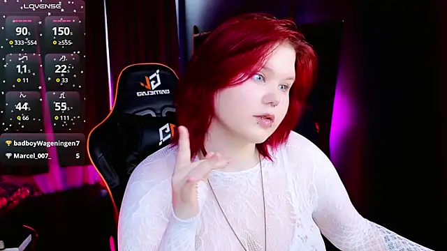 fillisfox  online show from November 10, 11:09 am