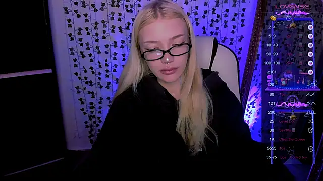 AnyaTaylor  online show from March 11, 2:17 am
