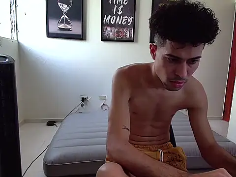 Dollarhot30 online show from November 26, 7:48 pm