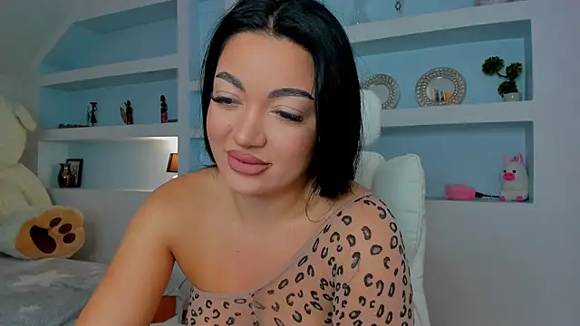 juicyjulie  online show from September 27, 6:18 am