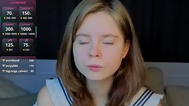 JulietteRain online show from December 13, 7:53 pm