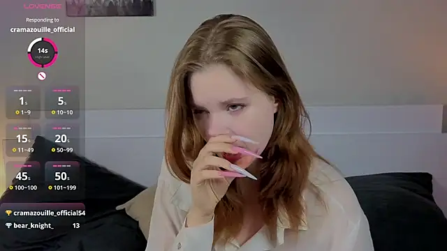 JulietteRain online show from July 10, 7:49 pm