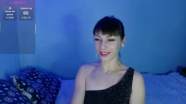 Snapshot of weet_Lady_Selin chatting on December 2, 5:52 pm weet Lady Selin online show from December 2, 5:52 pm