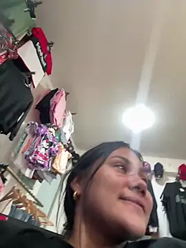 burbuja02 online show from April 22, 8:10 pm