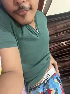 Snapshot of hamstar09 chatting on September 18, 10:06 am hamstar09 online show from September 18, 10:06 am