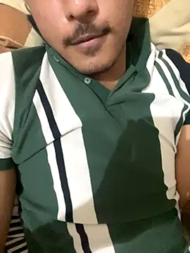 Snapshot of hamstar09 chatting on October 9, 10:35 am hamstar09 online show from October 9, 10:35 am