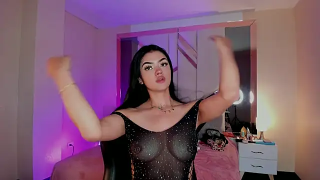 EmmaStonns online show from November 7, 2:50 pm