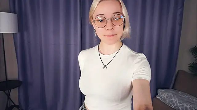 EdaKirkIin online show from November 28, 5:21 am