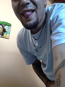 Snapshot of Juuaanp3 chatting on September 9, 2:05 pm Juuaanp3 online show from September 9, 2:05 pm