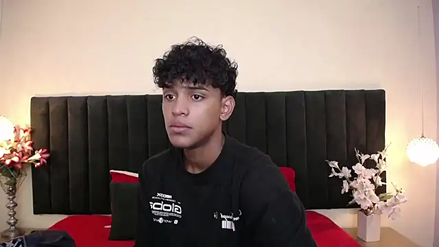 jhos padill online show from March 25, 1:50 pm