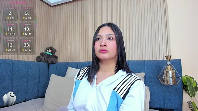 angel ponce online show from November 1, 7:05 pm