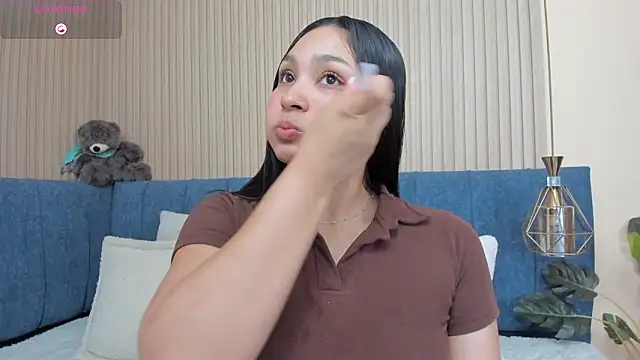 angel ponce online show from March 26, 7:08 pm