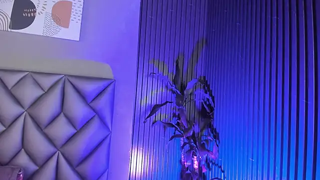 Kitty Dollyy online show from November 12, 9:03 pm