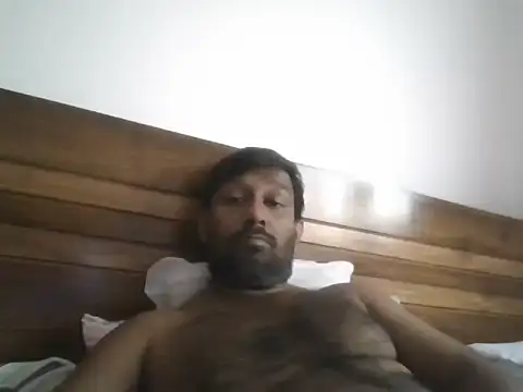 Snapshot of Chathutharu chatting on November 10, 1:26 am Chathutharu online show from November 10, 1:26 am