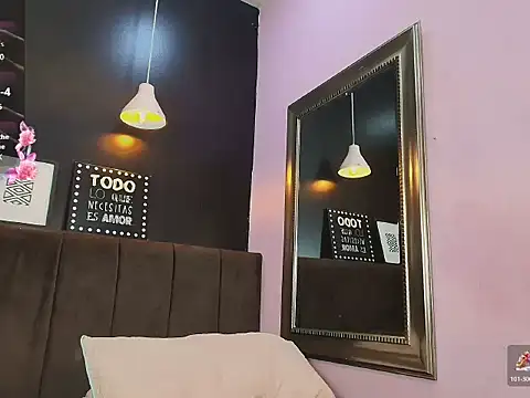 tiiny emilly online show from March 7, 8:39 pm