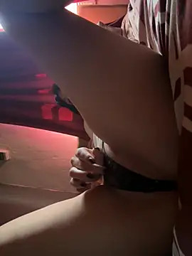 lupereyraa online show from April 24, 3:14 pm