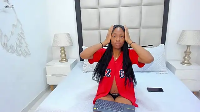 ElisabettaMonroy online show from October 8, 12:58 pm