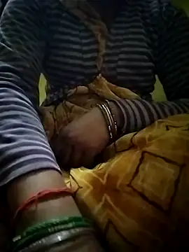Snapshot of Gopika_Dudi chatting on January 18, 1:20 am Gopika Dudi online show from January 18, 1:20 am