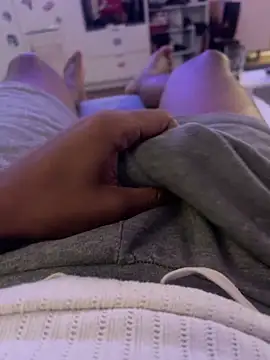 Snapshot of shaker75019paris chatting on September 21, 9:16 pm shaker75019paris online show from September 21, 9:16 pm