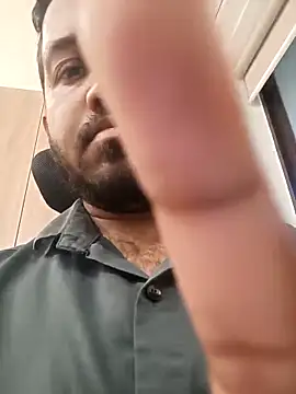 VJ17 online show from February 11, 10:09 am