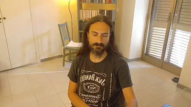 Snapshot of Mrkurt86 chatting on November 23, 10:04 am Mrkurt86 online show from November 23, 10:04 am