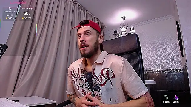 Snapshot of JonahShaw chatting on September 17, 4:25 am JonahShaw online show from September 17, 4:25 am