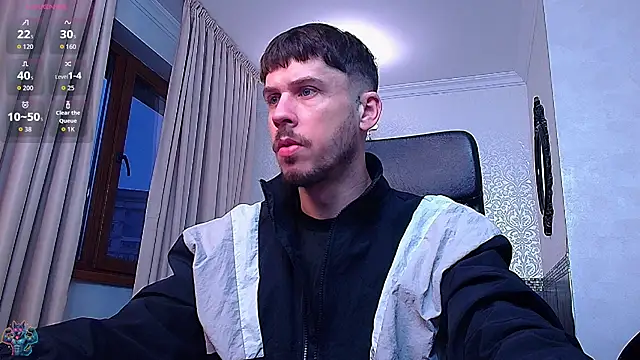 Snapshot of JonahShaw chatting on October 2, 4:19 am JonahShaw online show from October 2, 4:19 am