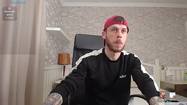 JonahShaw online show from April 18, 4:38 am