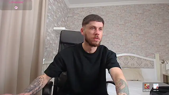 JonahShaw online show from April 22, 4:48 am