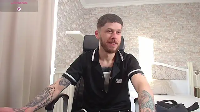 JonahShaw online show from April 23, 4:24 am