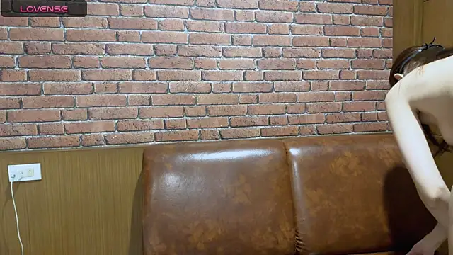 penny coco online show from March 23, 4:11 pm