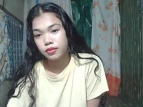 Snapshot of Sweetestsiner chatting on January 16, 5:00 am Sweetestsiner online show from January 16, 5:00 am