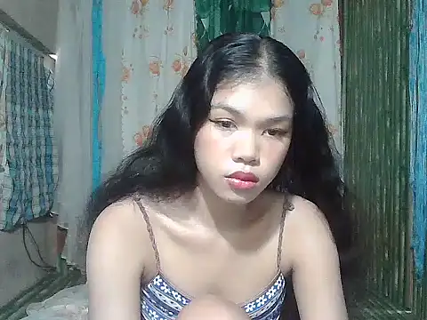 Snapshot of Sweetestsiner chatting on February 12, 5:46 am Sweetestsiner online show from February 12, 5:46 am