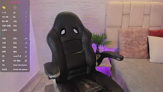 Mollycb online show from September 19, 3:52 am