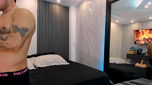 Snapshot of Kalyan_Casstelo chatting on October 18, 11:38 pm Kalyan Casstelo online show from October 18, 11:38 pm