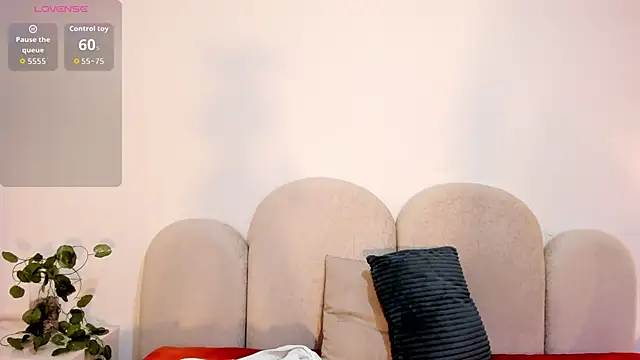 Snapshot of najwa__ chatting on September 25, 4:38 am najwa   online show from September 25, 4:38 am